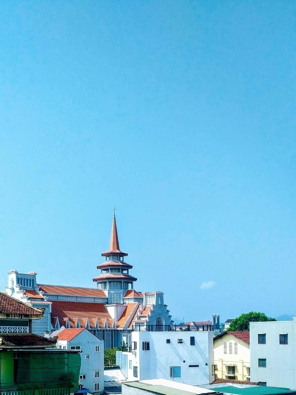ホテル Nha Nghi Kien An フエ エクステリア 写真
